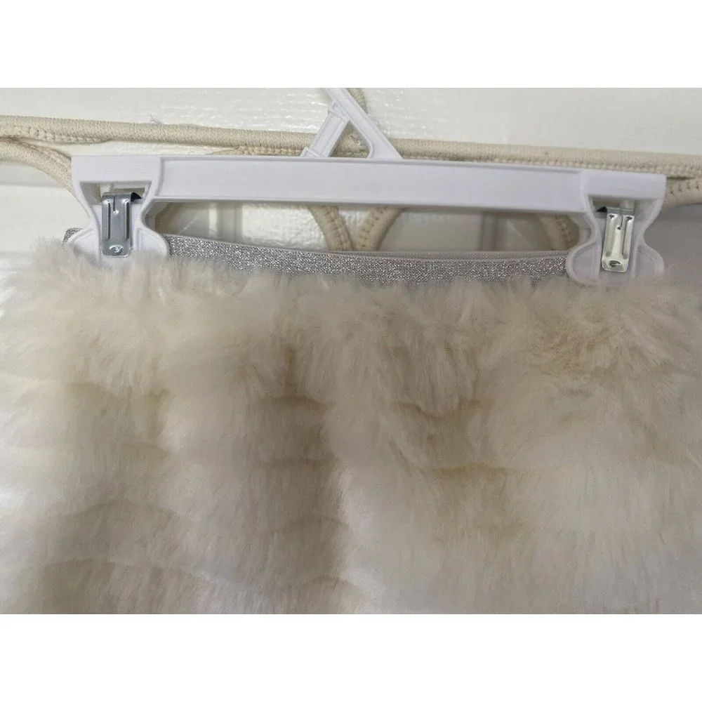 Toddler Girls Cream and Silver Faux Fur Skirt Size 3T Fuzzy Warm Stylish Elastic